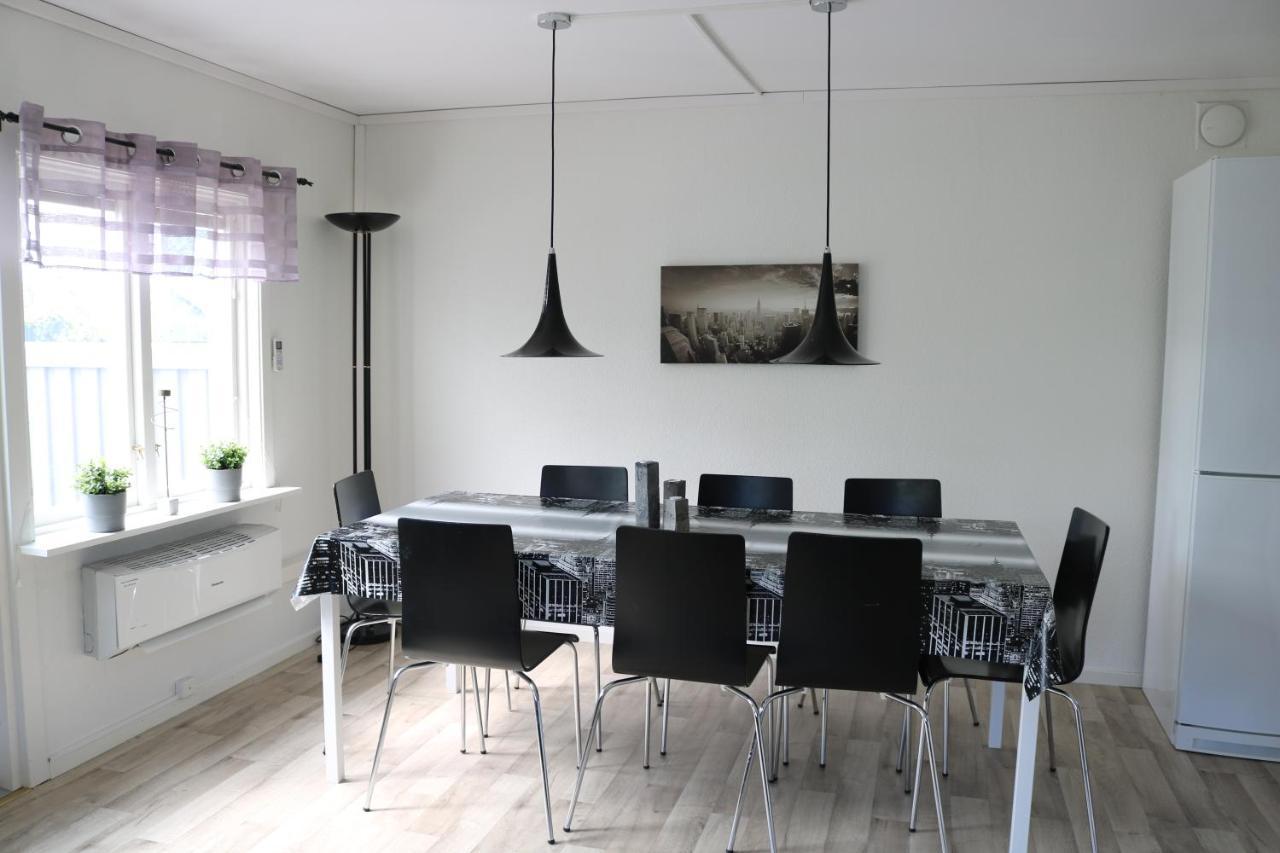Kaerraton Stugor Åhus Buitenkant foto