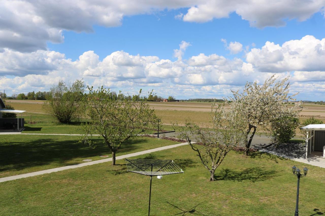 Kaerraton Stugor Åhus Buitenkant foto